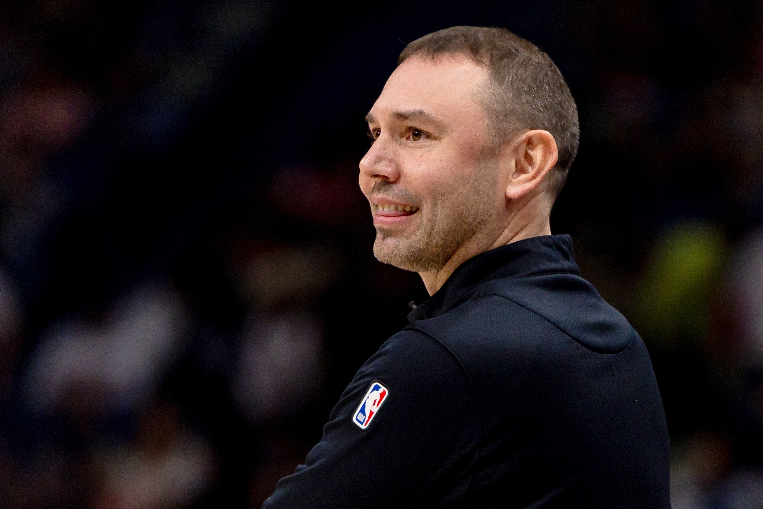 亿万28-掘金本赛季客场19胜7负联盟最佳 自约基奇缺席以来9胜5负