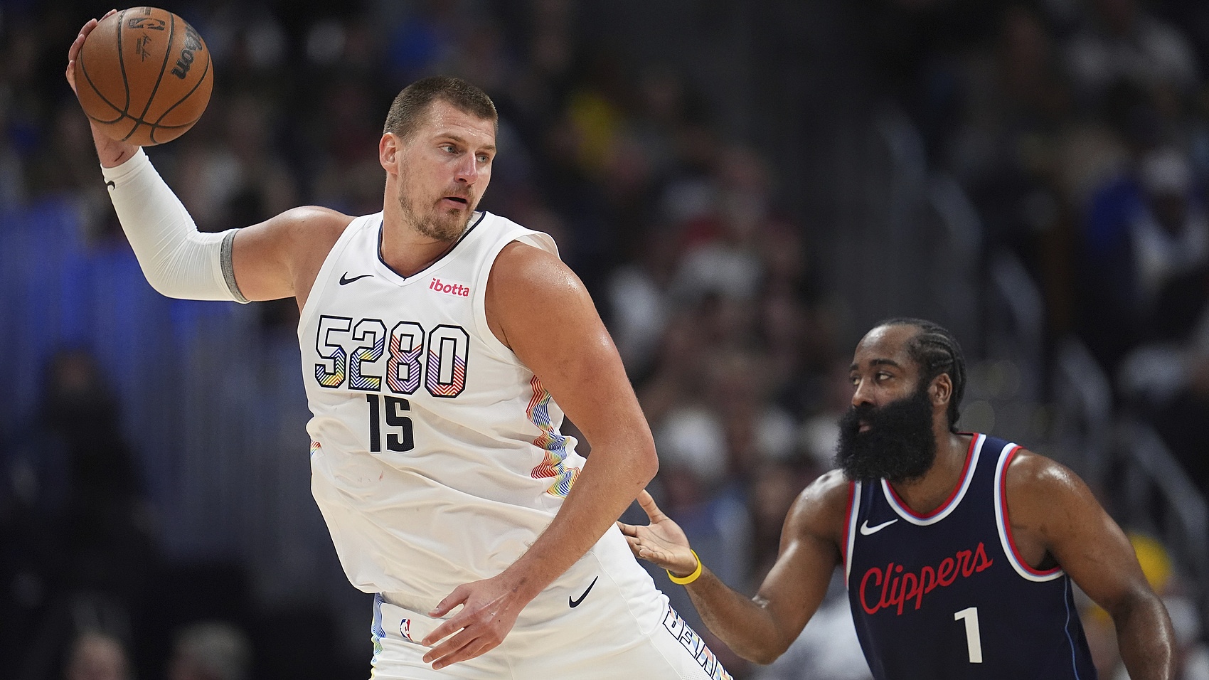 亿万28下载-美媒：骑士得哈登+施罗德&amp;埃利斯后连打船王 再打掘金要约基奇？